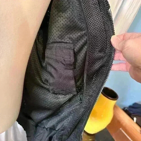 Tour master Motorcycle Jacket. Padded. Pockets. Mesh. Black/silver. Men’s 2XL - Picture 6 of 9